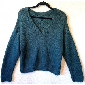 Victoria's Secret PINK Sweater Forest Green V-Neck Size Medium SOFT!‎